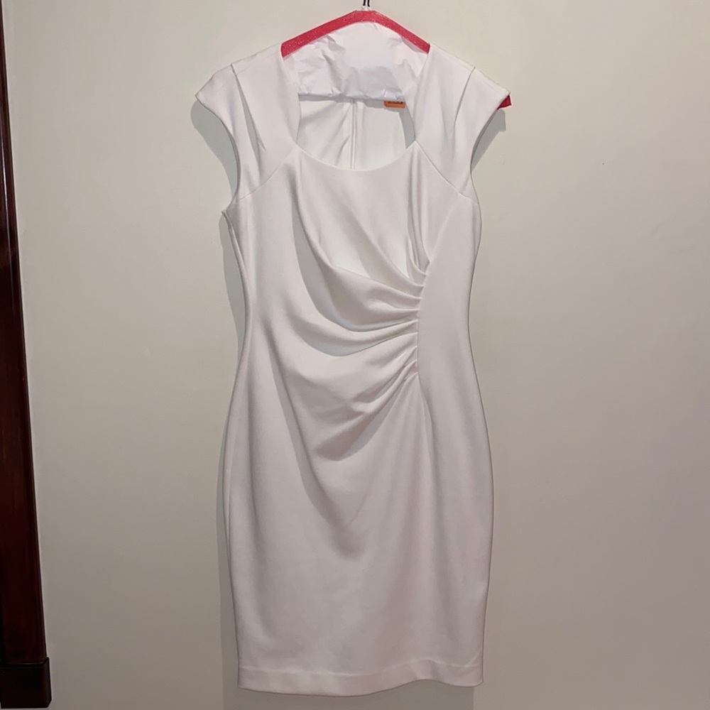 EUC Calvin Klein white keyhole dress